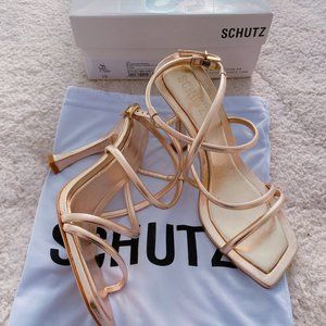 Schutz Lovi Crisscross Sandals / Light Gold / Metallic Nappa Leather